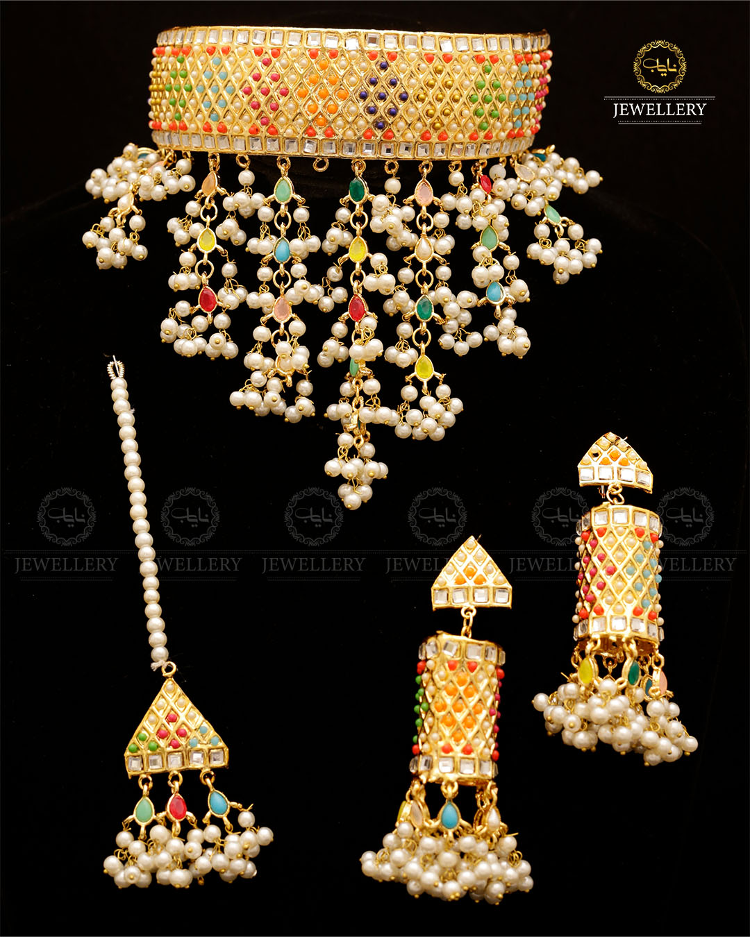Thappa kundan Collar Set with Jhumka Tika-2831