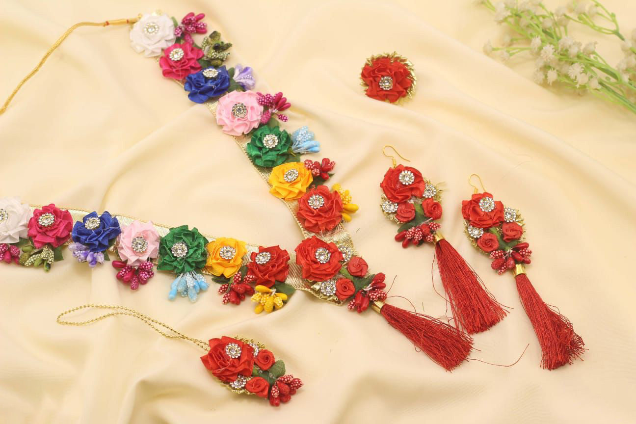 Mehndi/Mayo 5 pcs V Design Mala set-2541 Nayab Jewellery