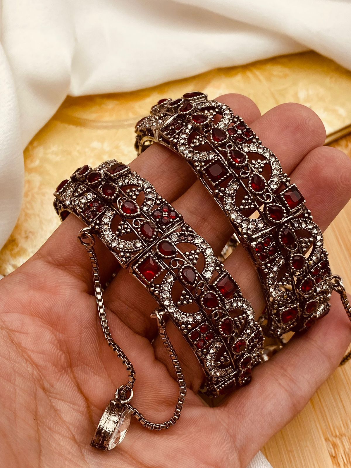 Egyptian Openable Bangles NJ-1534