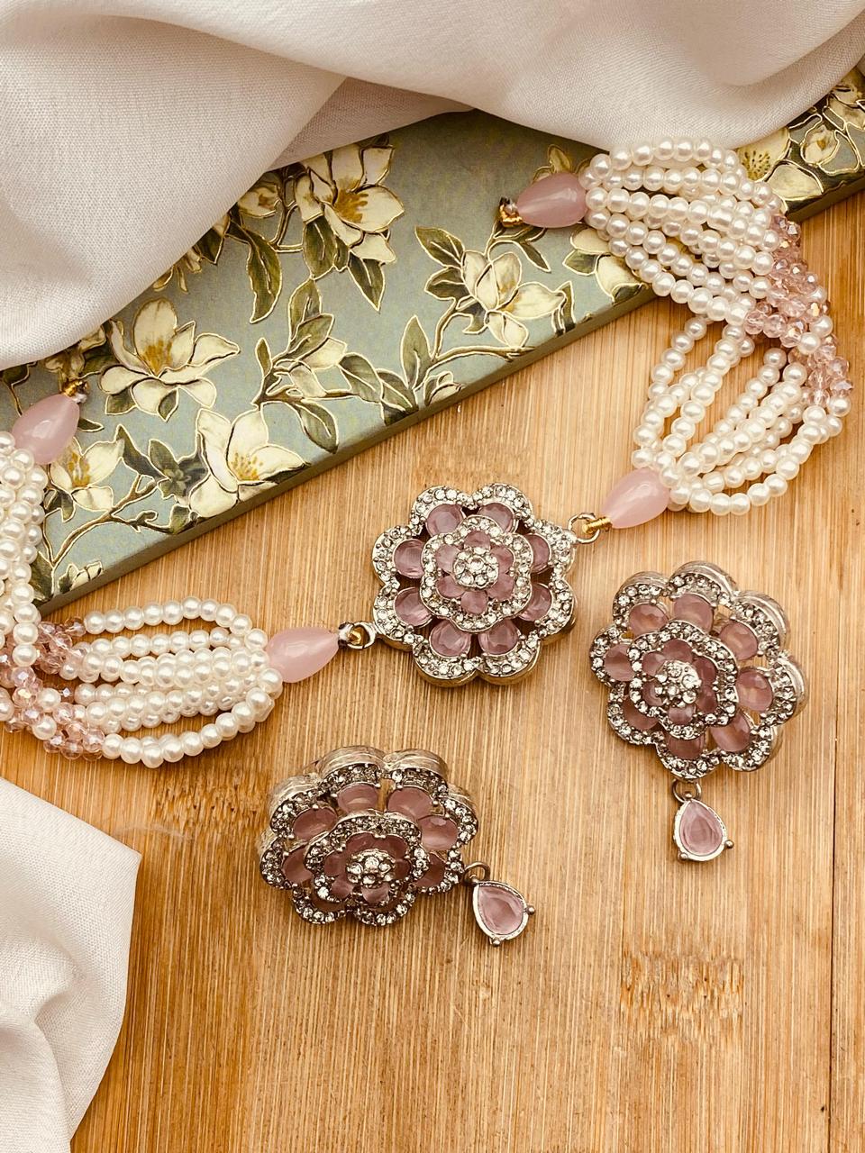 Zirconia Sun flower Chokar set-2573-Golden (Copy) Nayab Jewellery