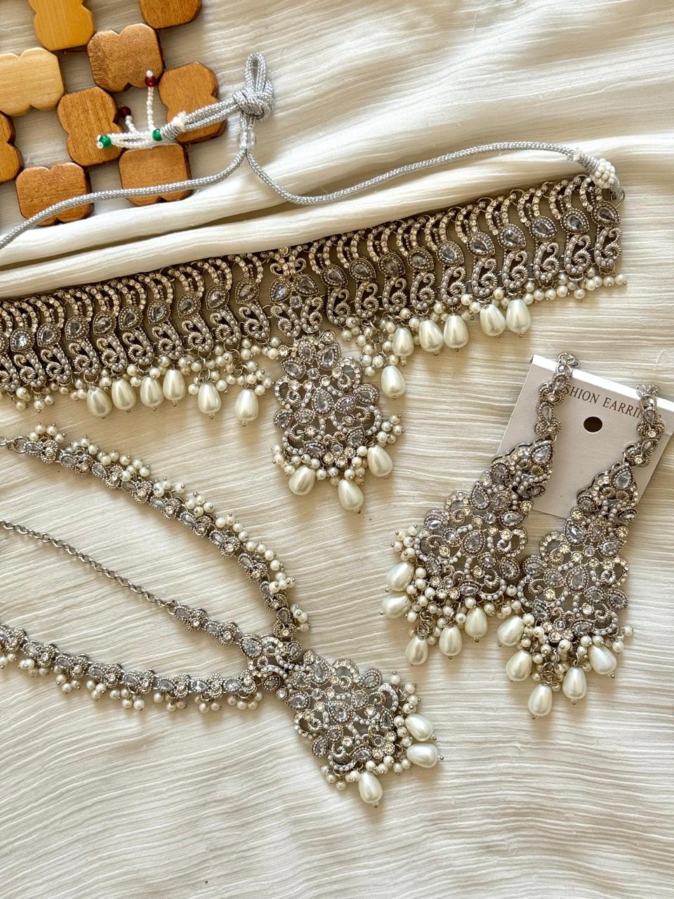 Rajhistani Choker Necklace set with Matha patti-2618-Golden (Copy) Nayab Jewellery