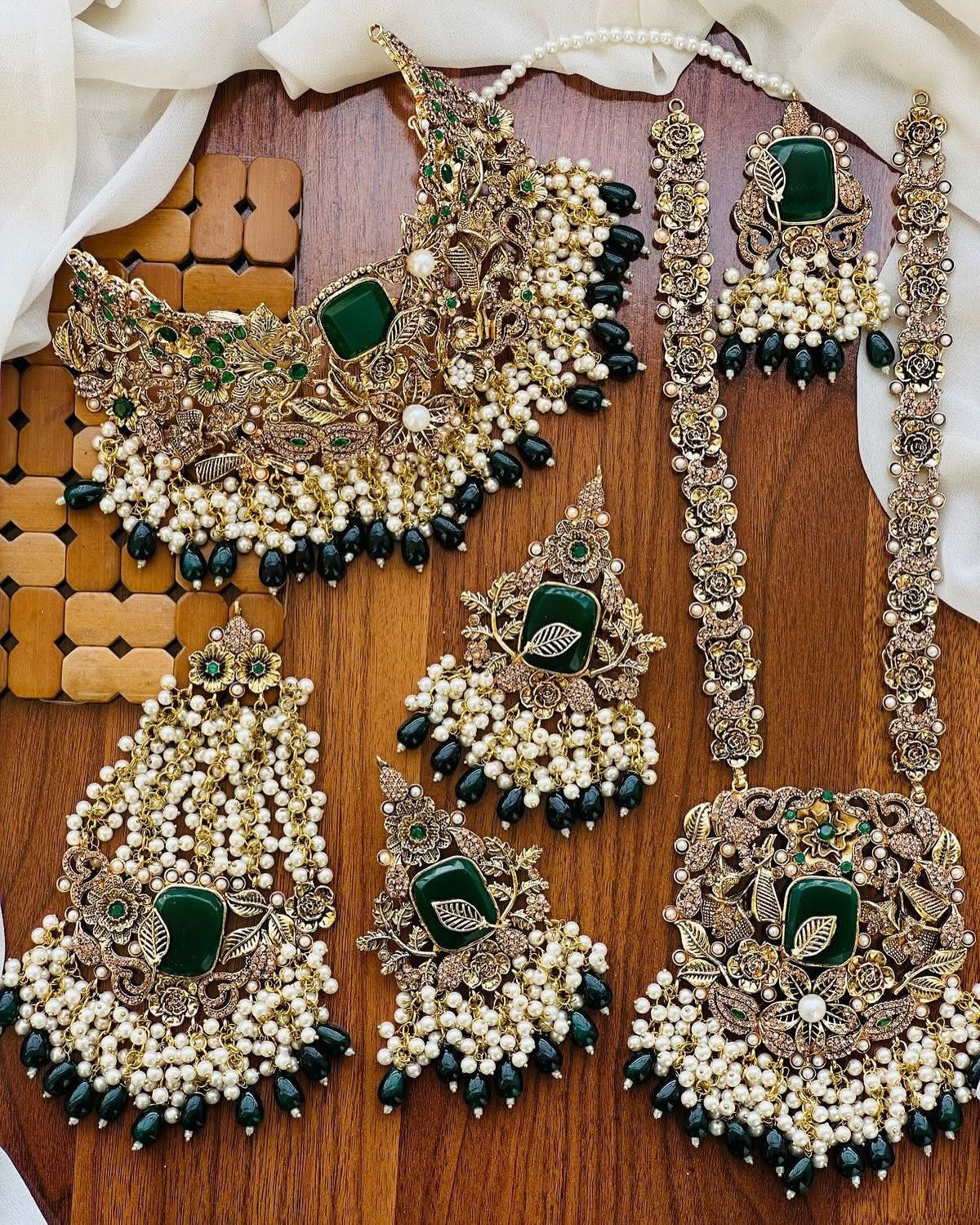 Rajhistani Choker Necklace set with Matha patti-2618-Silver (Copy) Nayab Jewellery