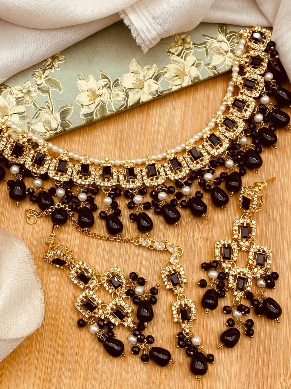 Iqra Zirconia Necklace -2751-Golden Nayab Jewellery