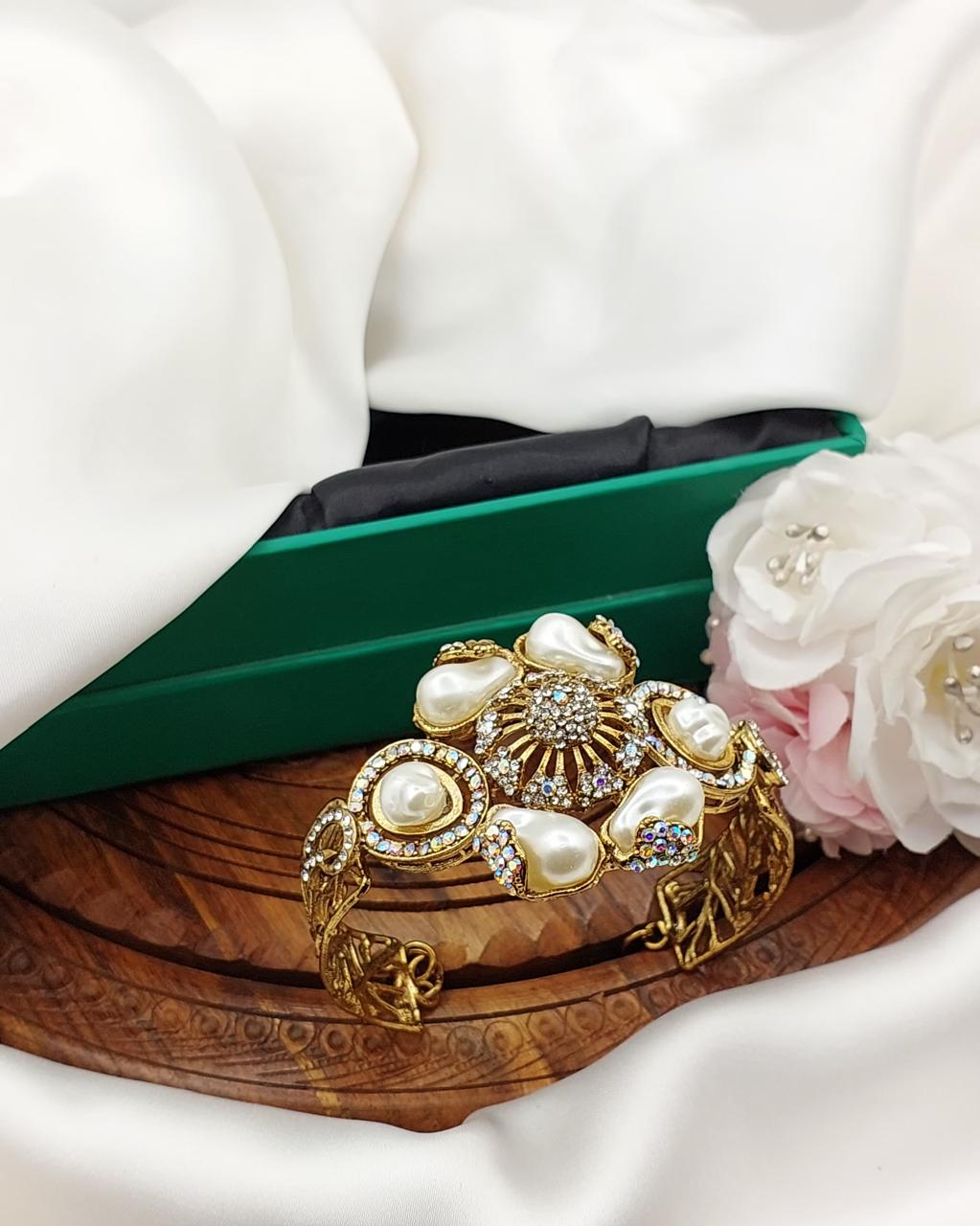 Mother Pearl Free size Bracelet-2770 Nayab Jewellery