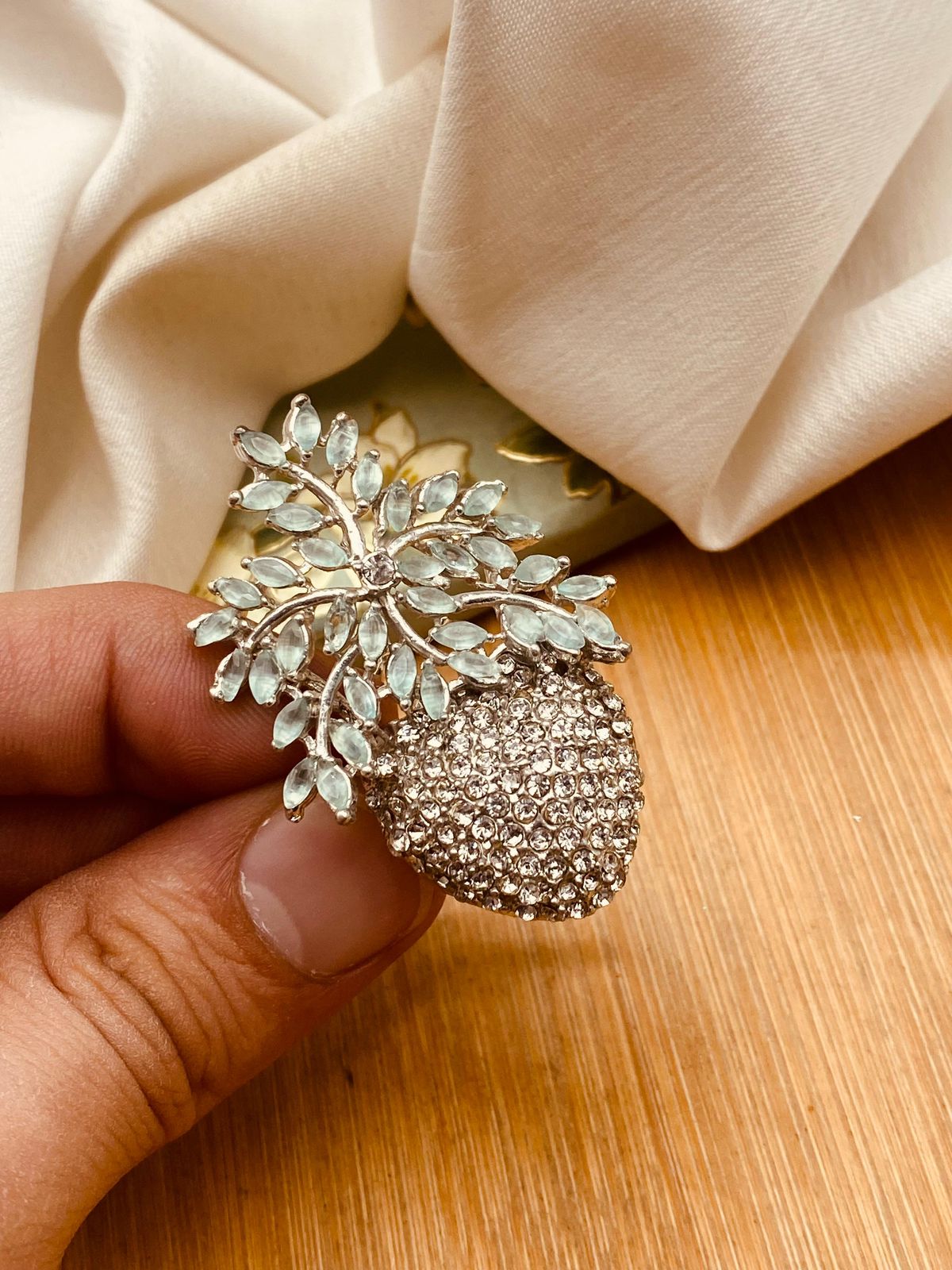 Pineapple Zarcon Brig Size Ring (Adjustable)-2845