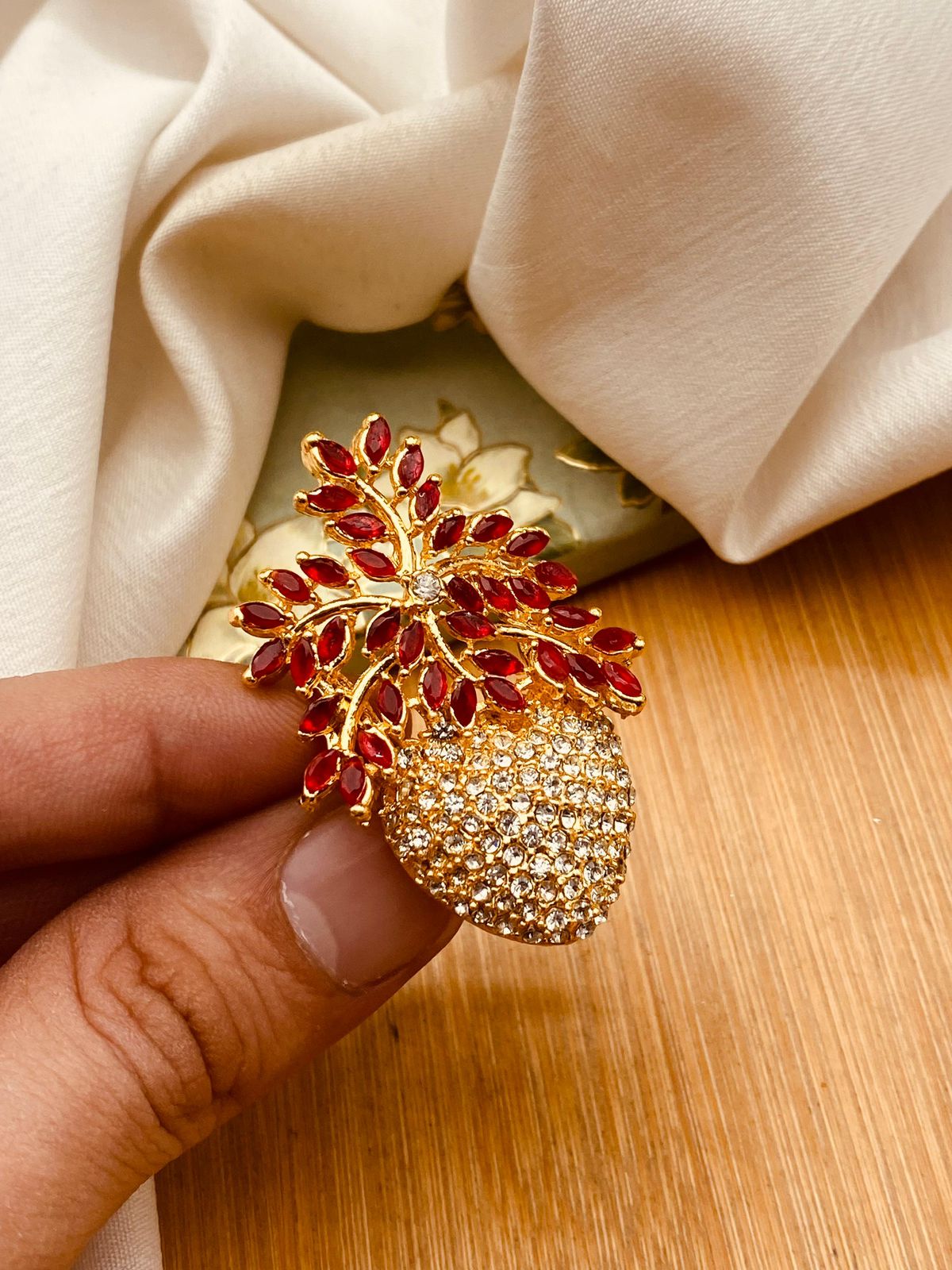 Pineapple Zarcon Brig Size Ring (Adjustable)-2845
