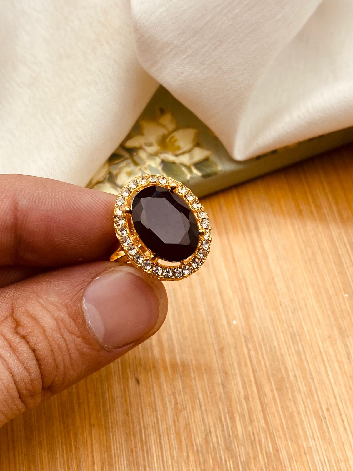 Zirconia Round Ring (Adjustable)-2846-Golden