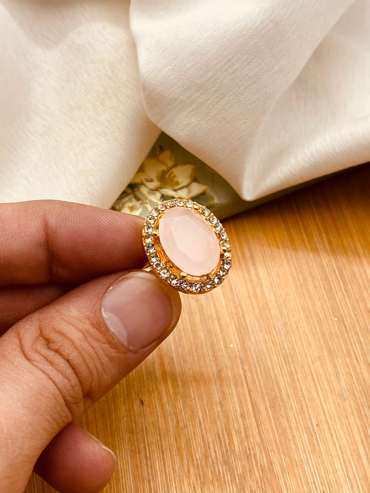 Zirconia Round Ring (Adjustable)-2846-Golden