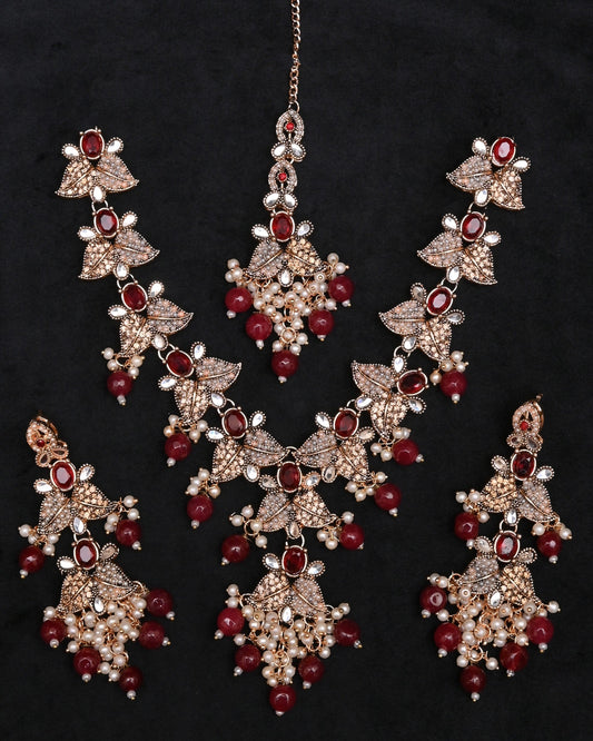 Shinning Star Necklace set with Tika-2260-Golden Nayab Jewellery