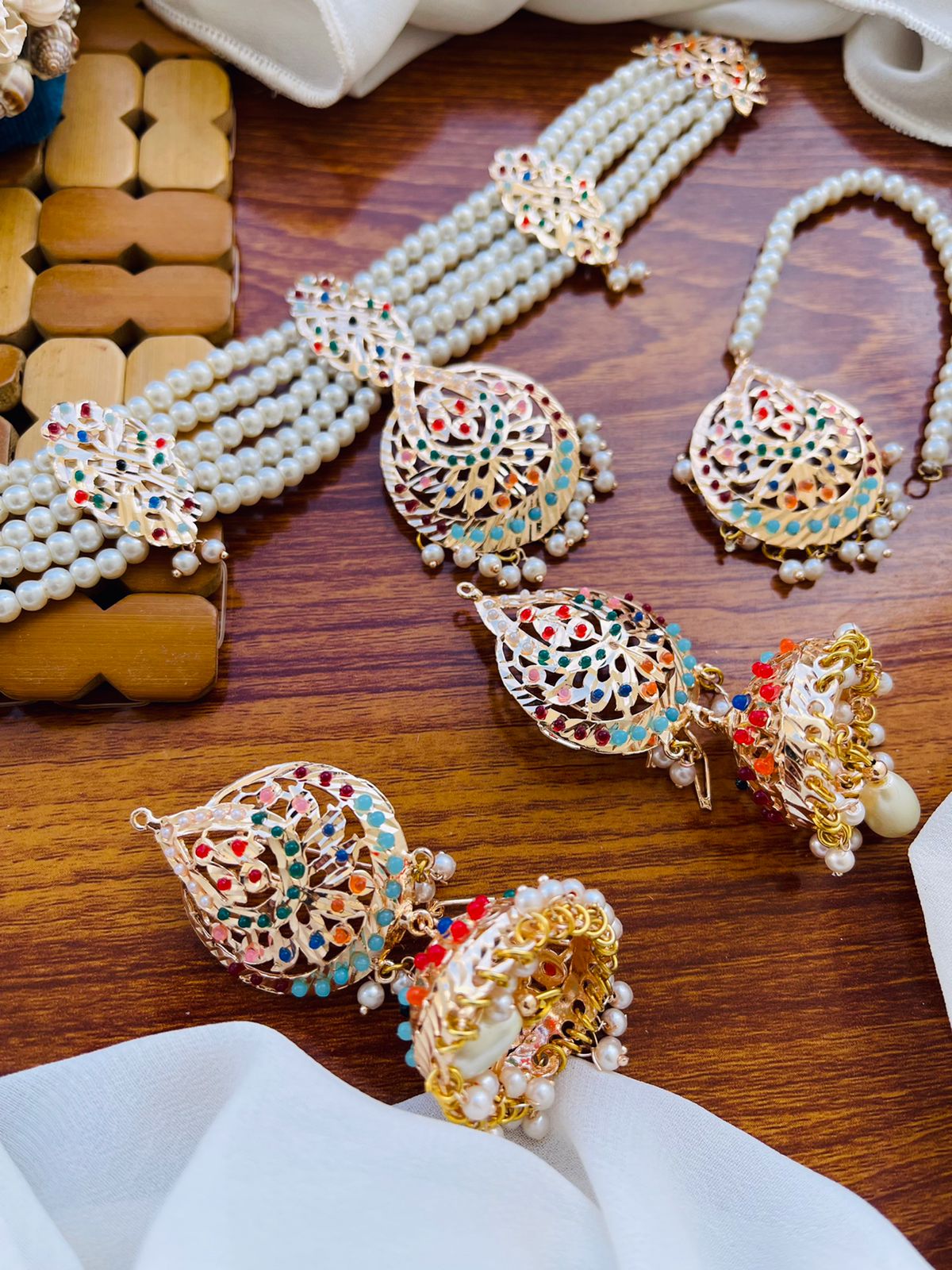 Gold plated Hyedrabadi Chokar with Jhumki Tika-2794 Nayab Jewellery