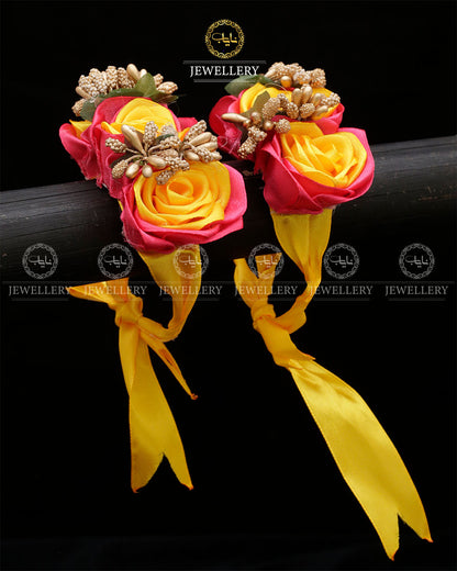 Mehndi Mayo Flower Hand Bracelet (Pair) A-6025