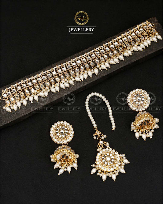 Dubbi Kundan Guluband with Jhumka Tika N-107
