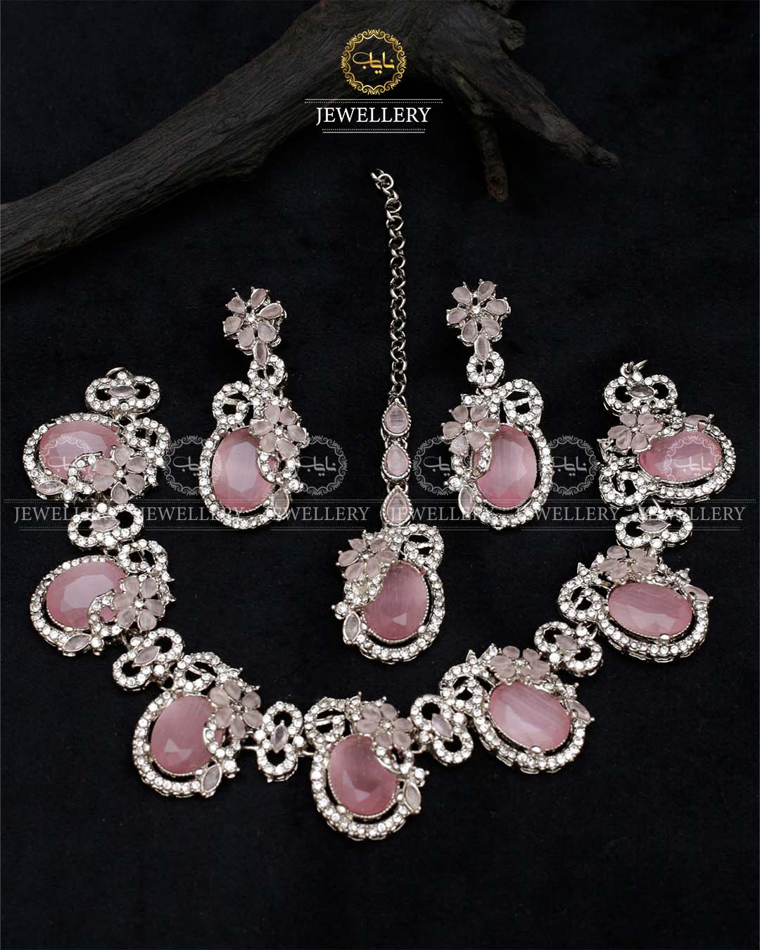 Umama Doublet Necklace set N-1017