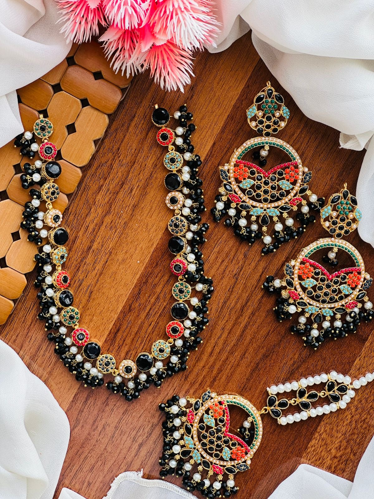 Noratan Necklace set with Tika-2614 Nayab Jewellery