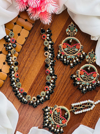 Noratan Necklace set with Tika-2614 Nayab Jewellery
