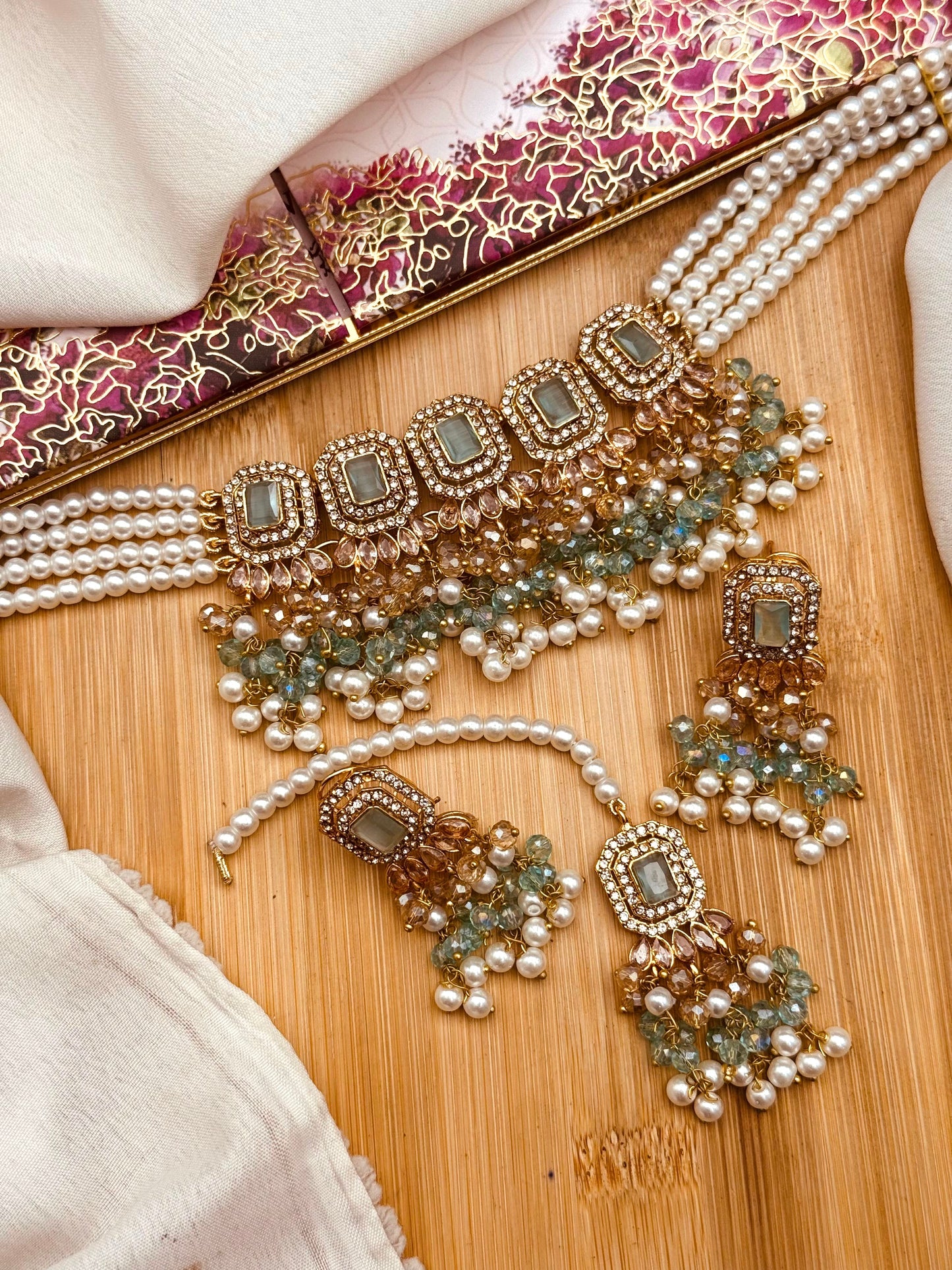 Zulekha Noratan Chokar set with Tika-2637