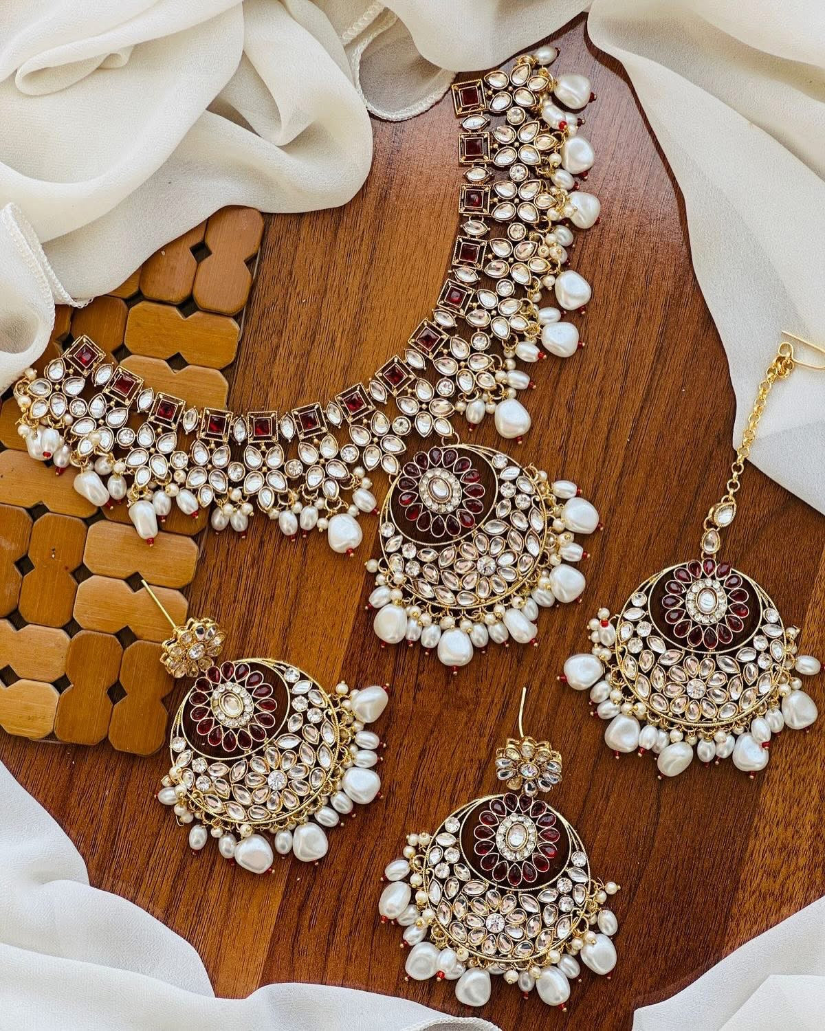 Uncut kundan Necklace with Baali Tika-2793 Nayab Jewellery