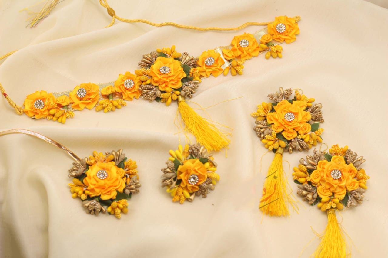 Mehndi/Mayo 5 pcs Chokar set-2542 Nayab Jewellery