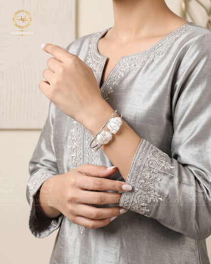 Mother of pearl Free Size Bracelet -1996