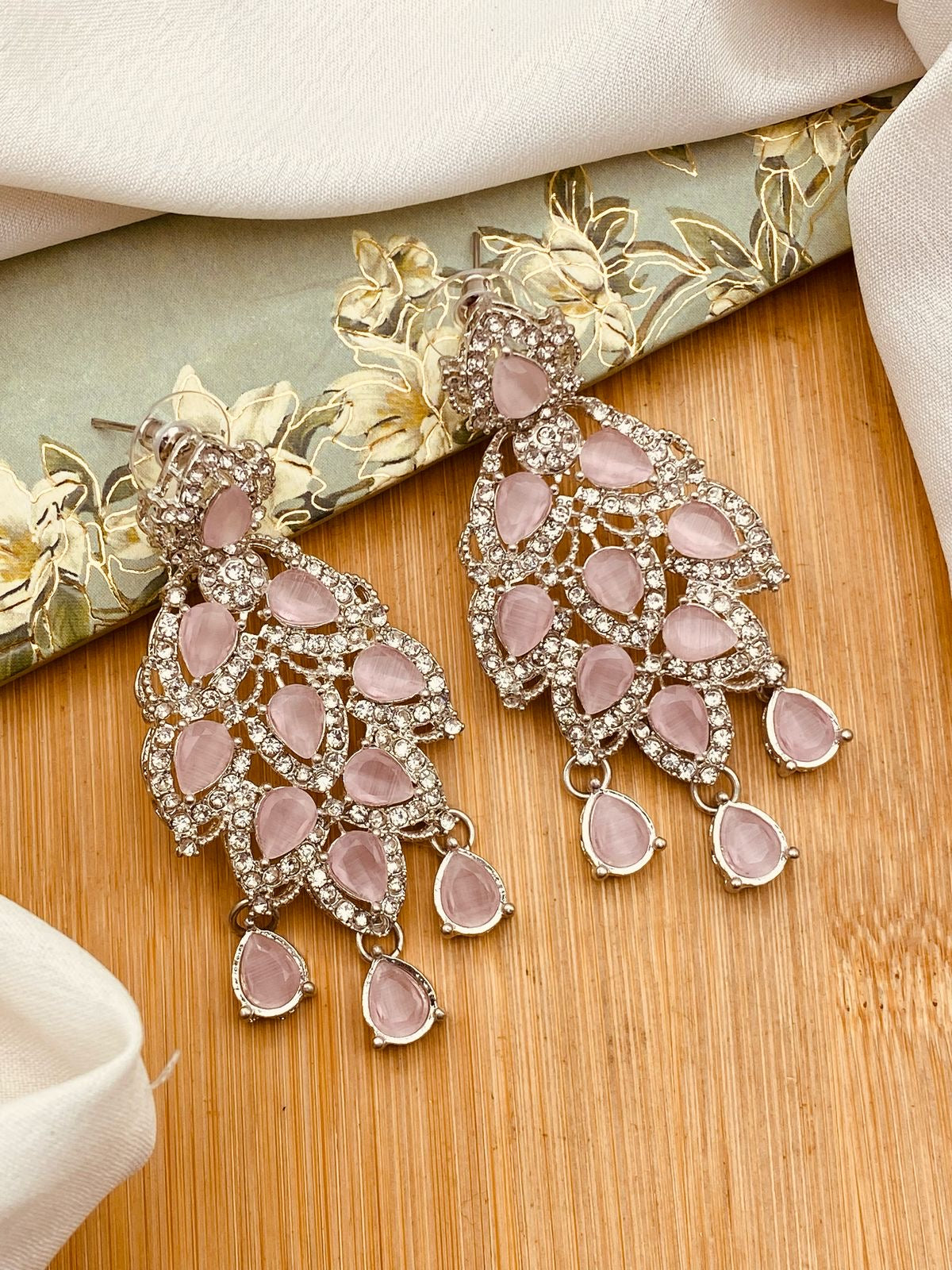 Leaf Earrings -2501-Silver Nayab Jewellery