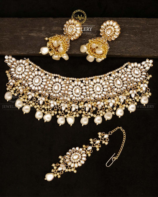 Dubbi Kundan Necklace set with Jhumki Tika-2809