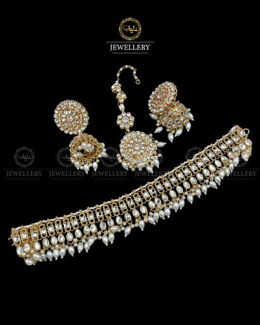 Dubbi Kundan Guluband with Jhumka Tika N-107