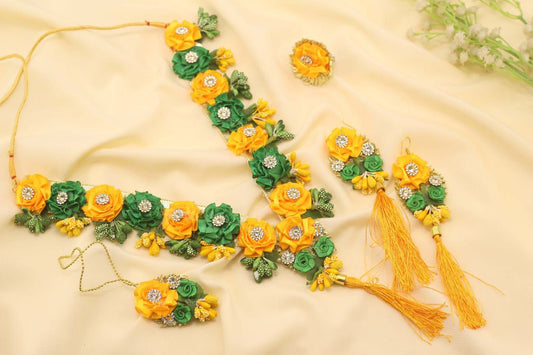 Mehndi/Mayo 5 pcs V Design Mala set-2541 Nayab Jewellery