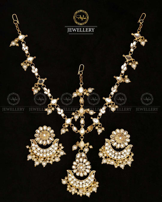Rajhistani sheesh patti with Earrings-2823
