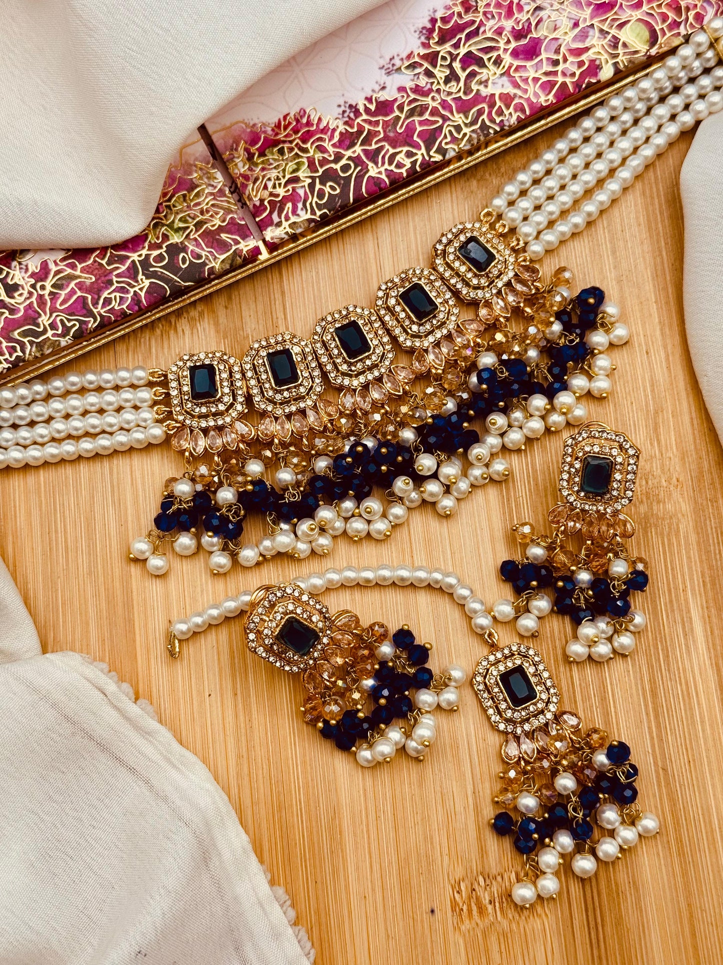 Zulekha Noratan Chokar set with Tika-2637