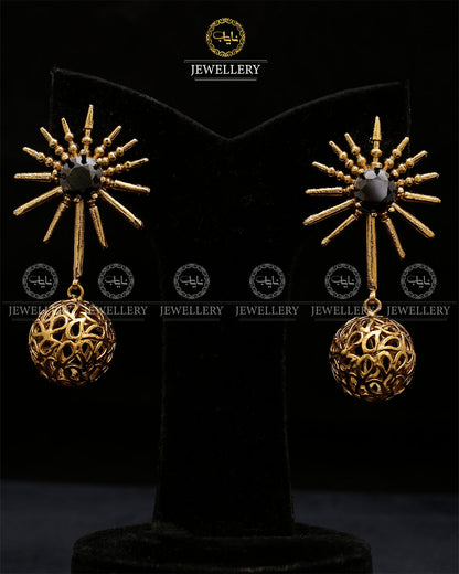 Antique Earrings E-3033