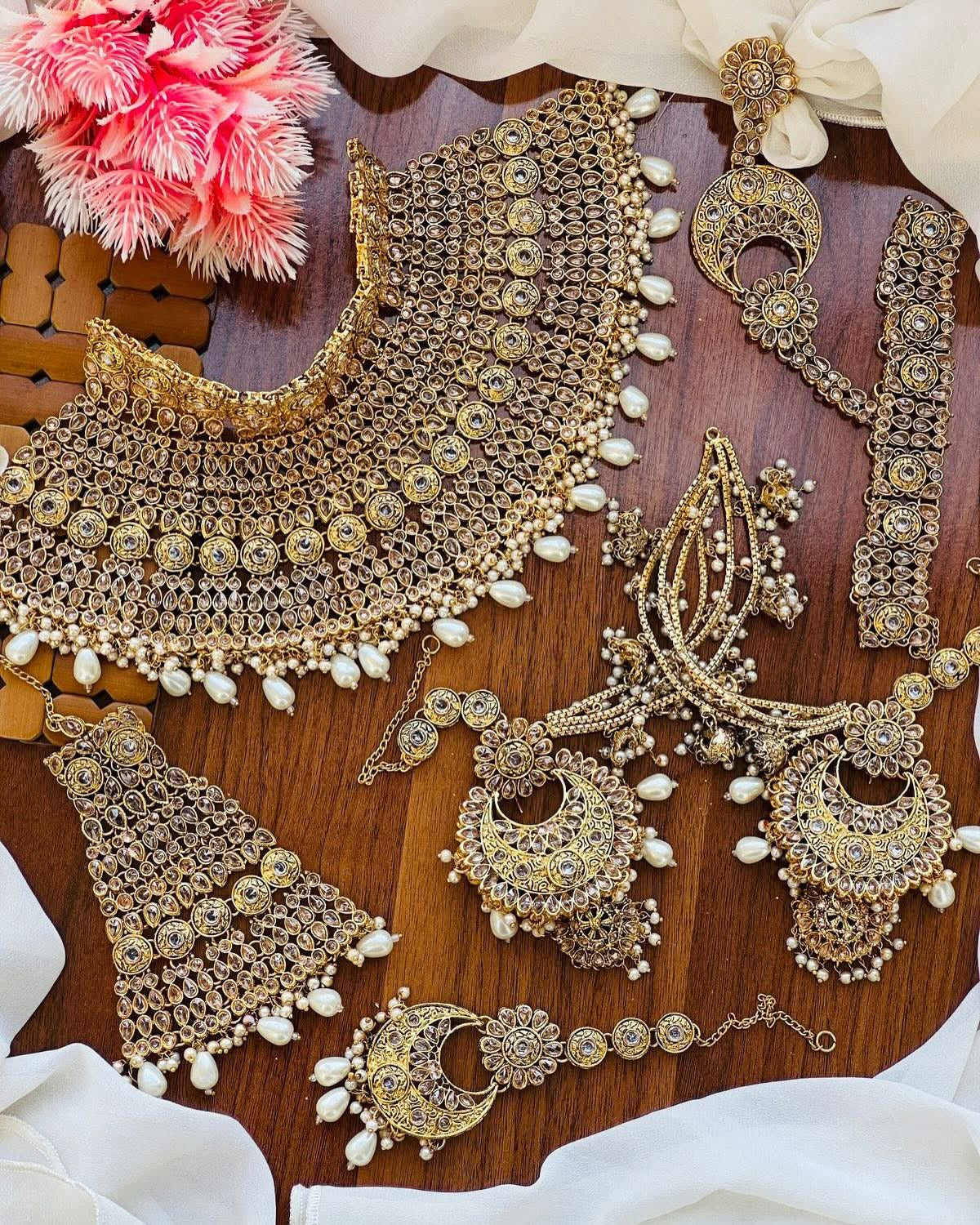 Malika Zarcon 6 pcs Collar Bridal set -2309-Golden