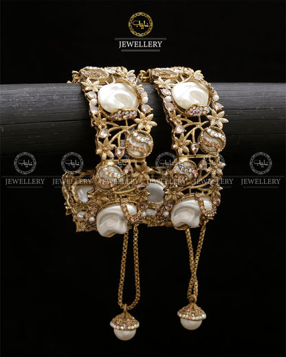 Turkish Mother Pearl openable Bangles BL-5054