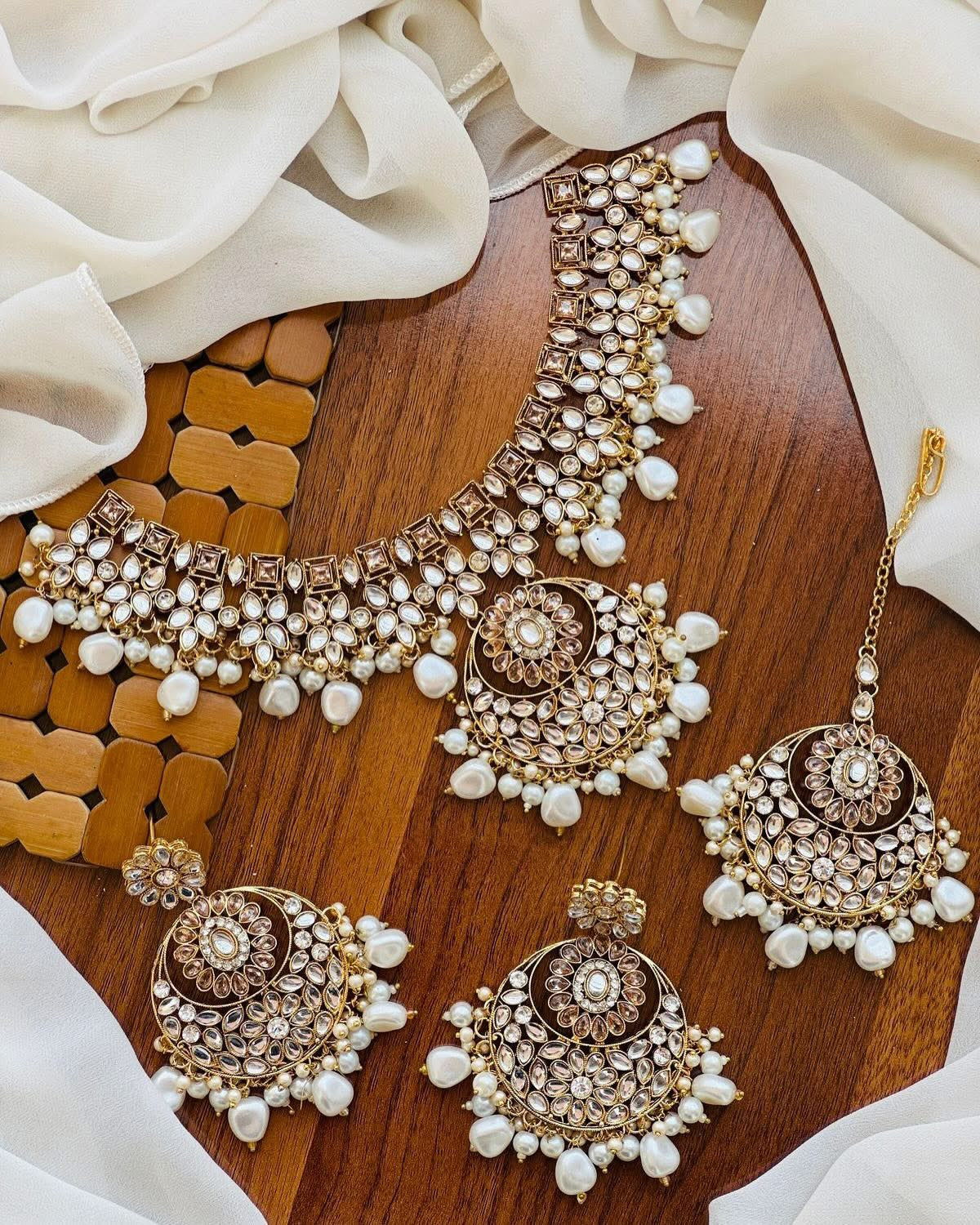 Uncut kundan Necklace with Baali Tika-2793 Nayab Jewellery