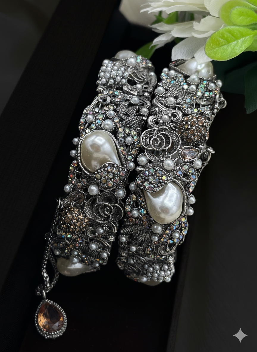 Turkish Victorian Polish Mother Pearl Openable Bangles (pair) -2722- V