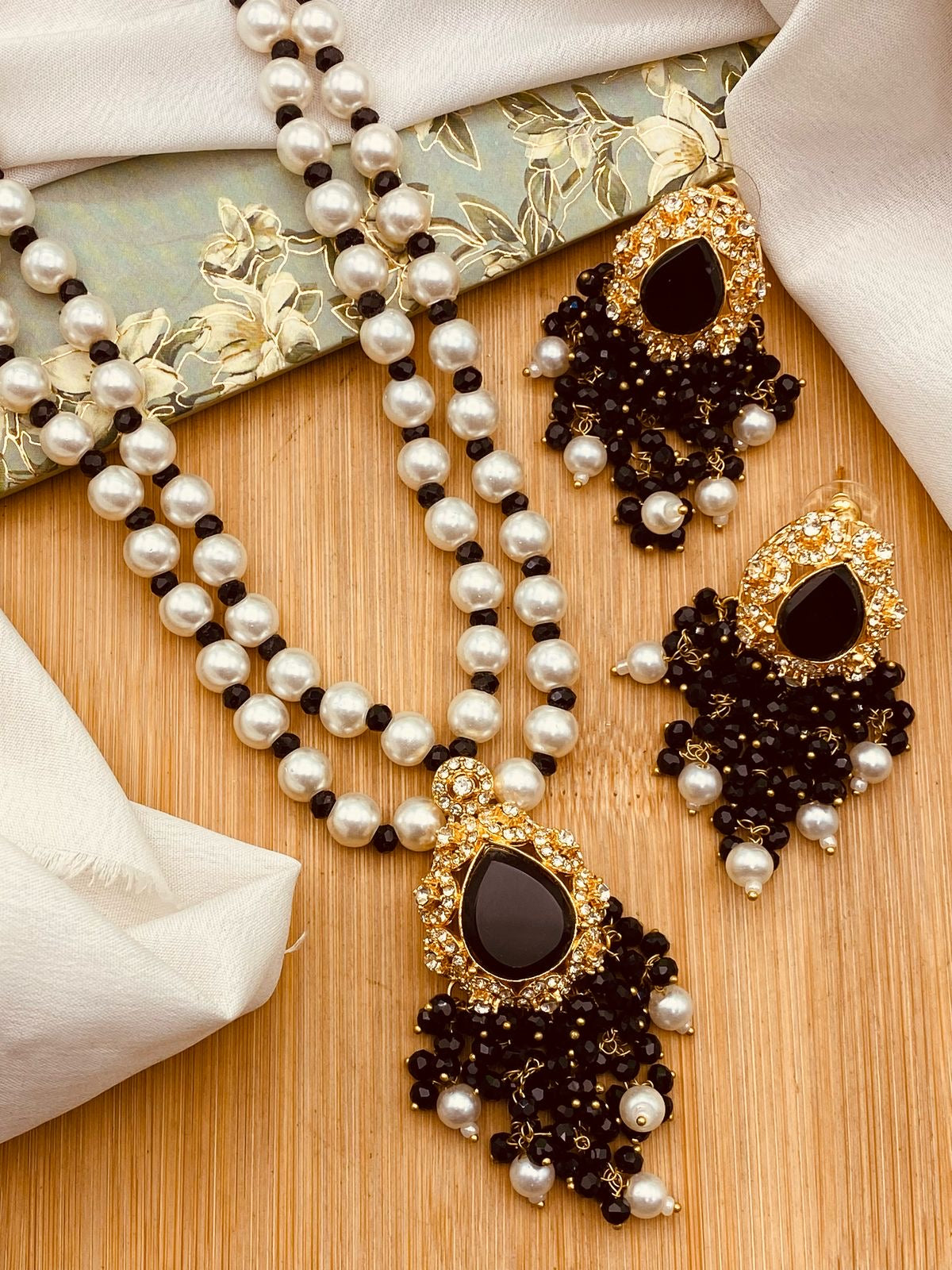 NAQSH Zarcon Mala set-2505-Golden Nayab Jewellery
