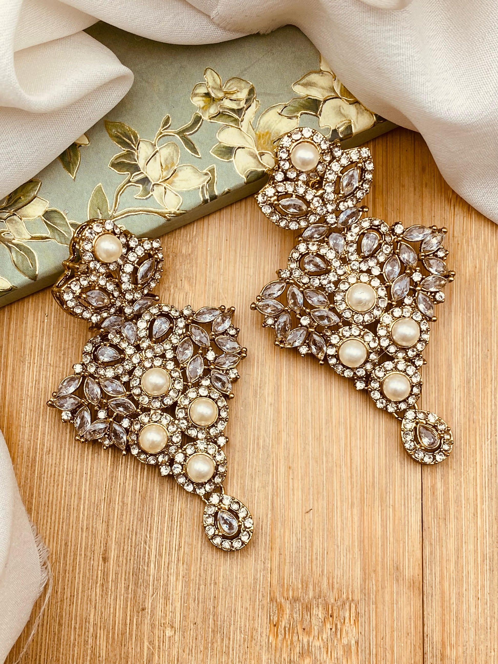 Turkish Earrings-2454-Golden Nayab Jewellery