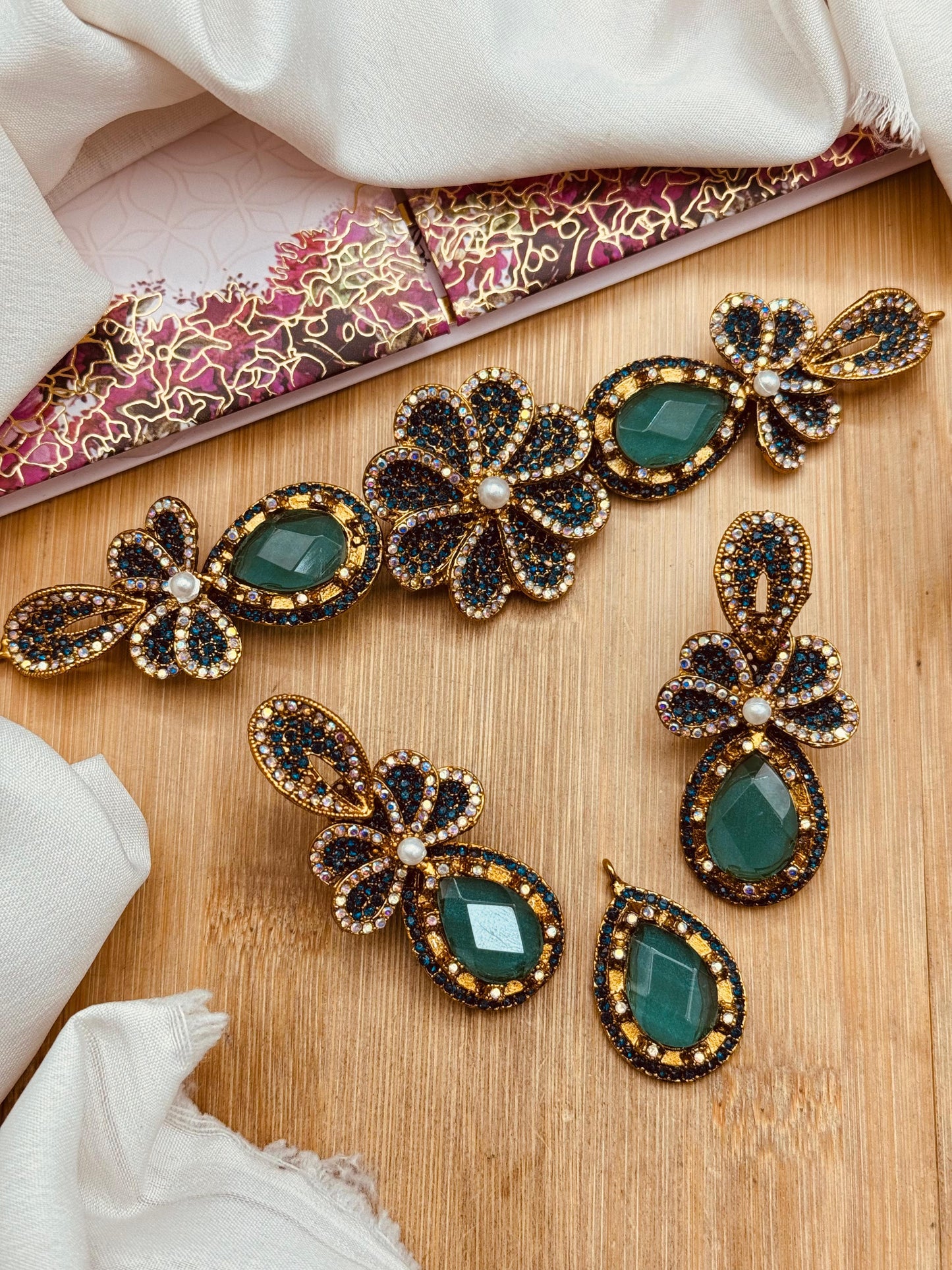 Turkish Chokar set N-1036