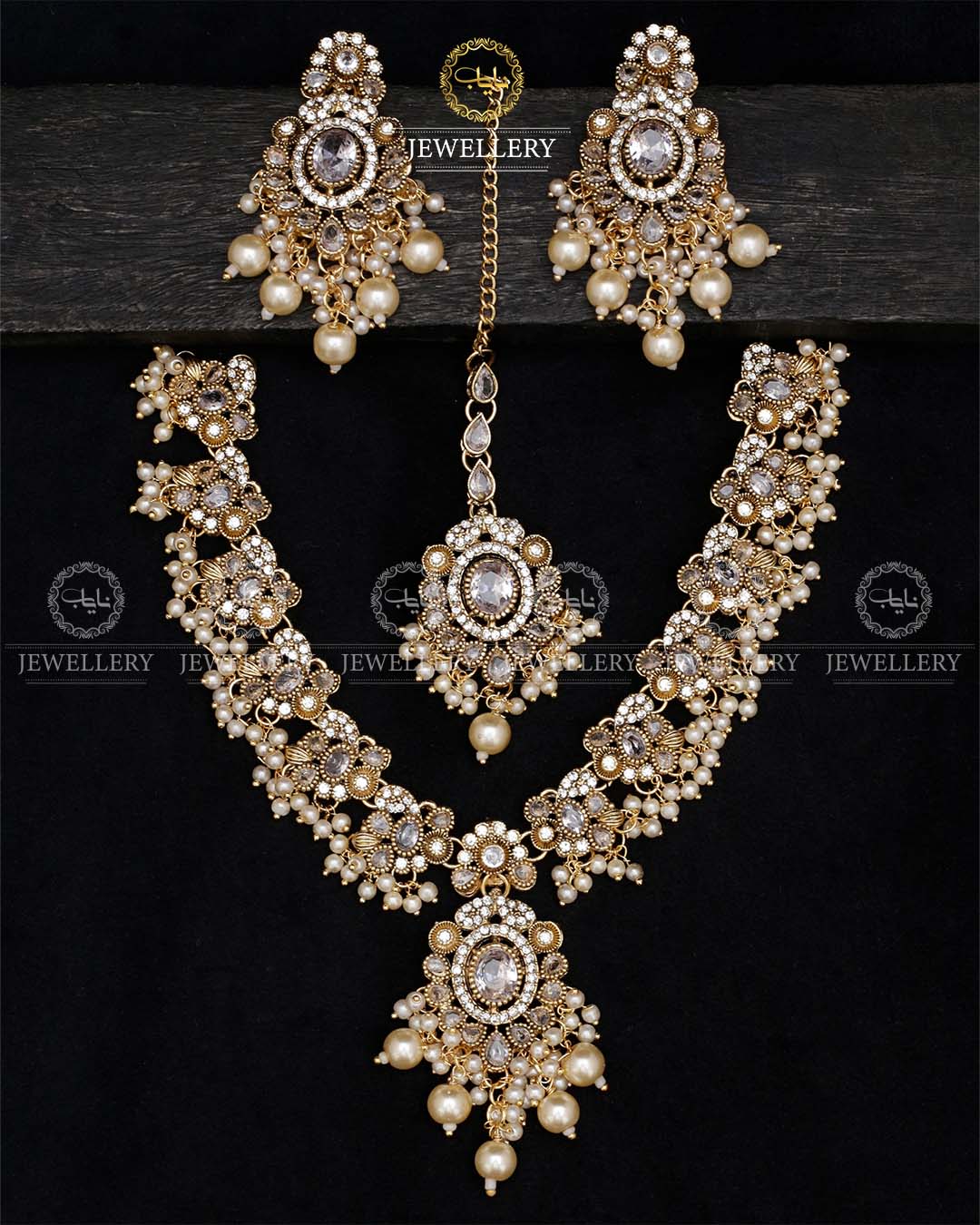Noureen  Necklace set N-1019