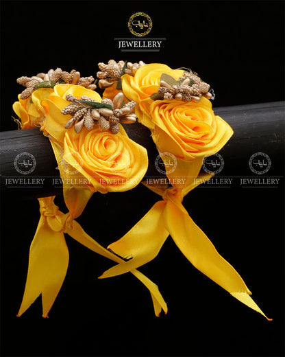Mehndi Mayo Flower Hand Bracelet (Pair) A-6025