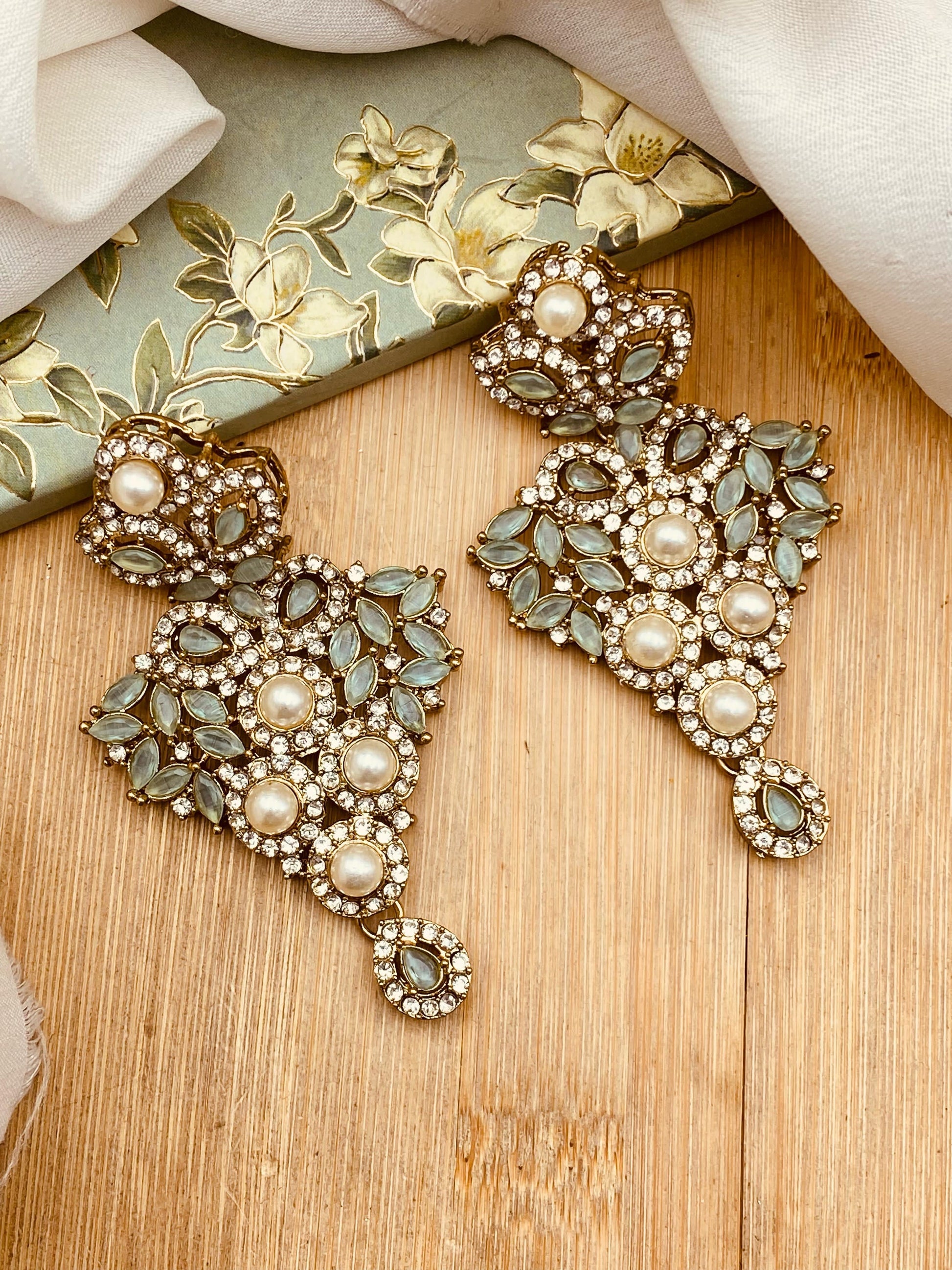 Turkish Earrings-2454-Golden Nayab Jewellery