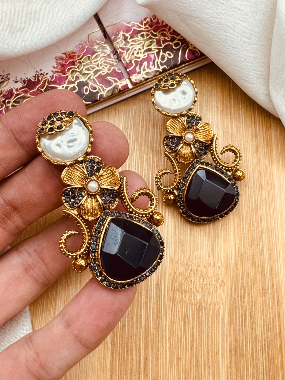 Turkish Dimond Cutt Earrings E-3057