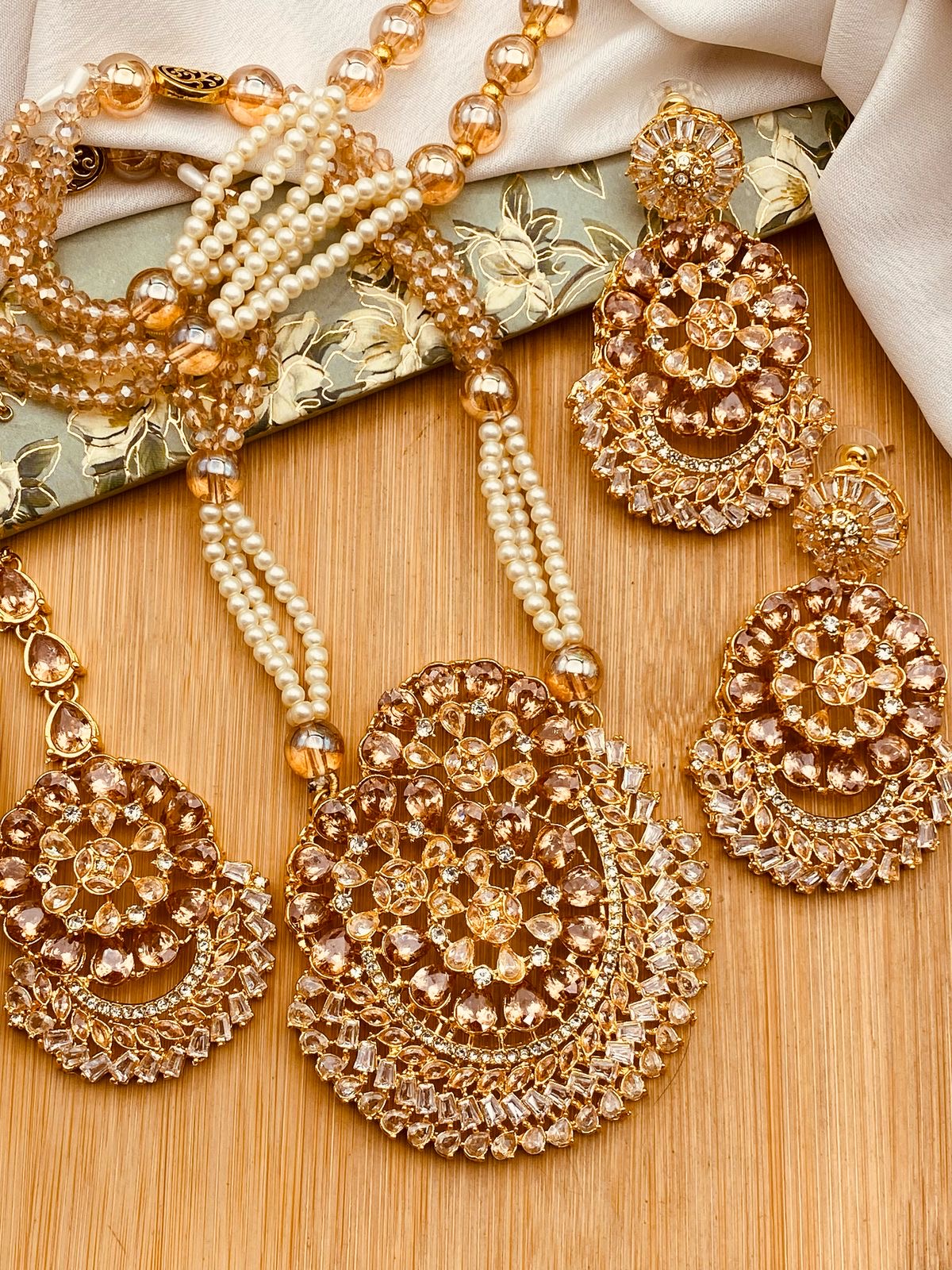 Bloom Zarcon Mala set-2485-Golden Nayab Jewellery