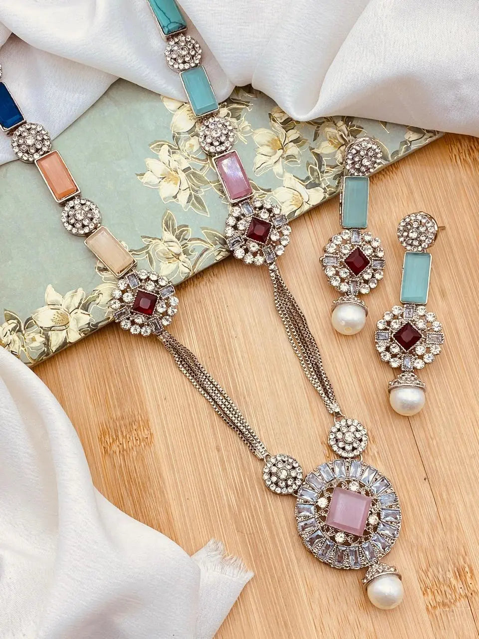 Delta Mala Set with Hoops & Tika -2267 Nayab Jewellery