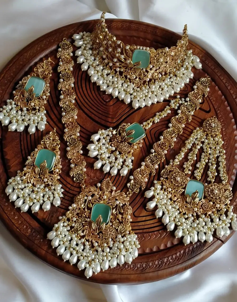 Designer hand made 6 pcs complete bridal set-2023 Nayab Jewellery