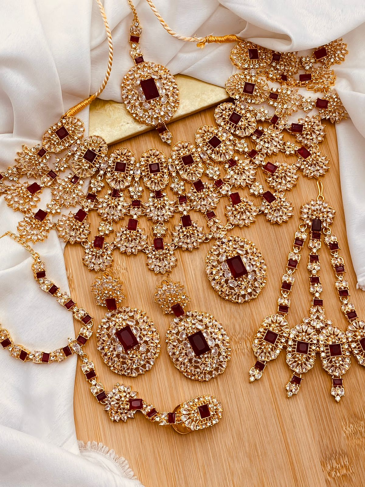 Designer kiara advani Hand Made Pure Zarcon Work 6 pcs Bridal set  NJ -1723 Nayab Jewellery