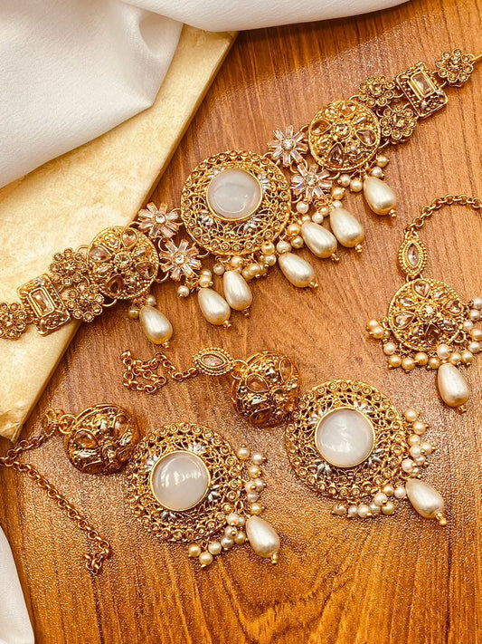 Egyptian Chokar set