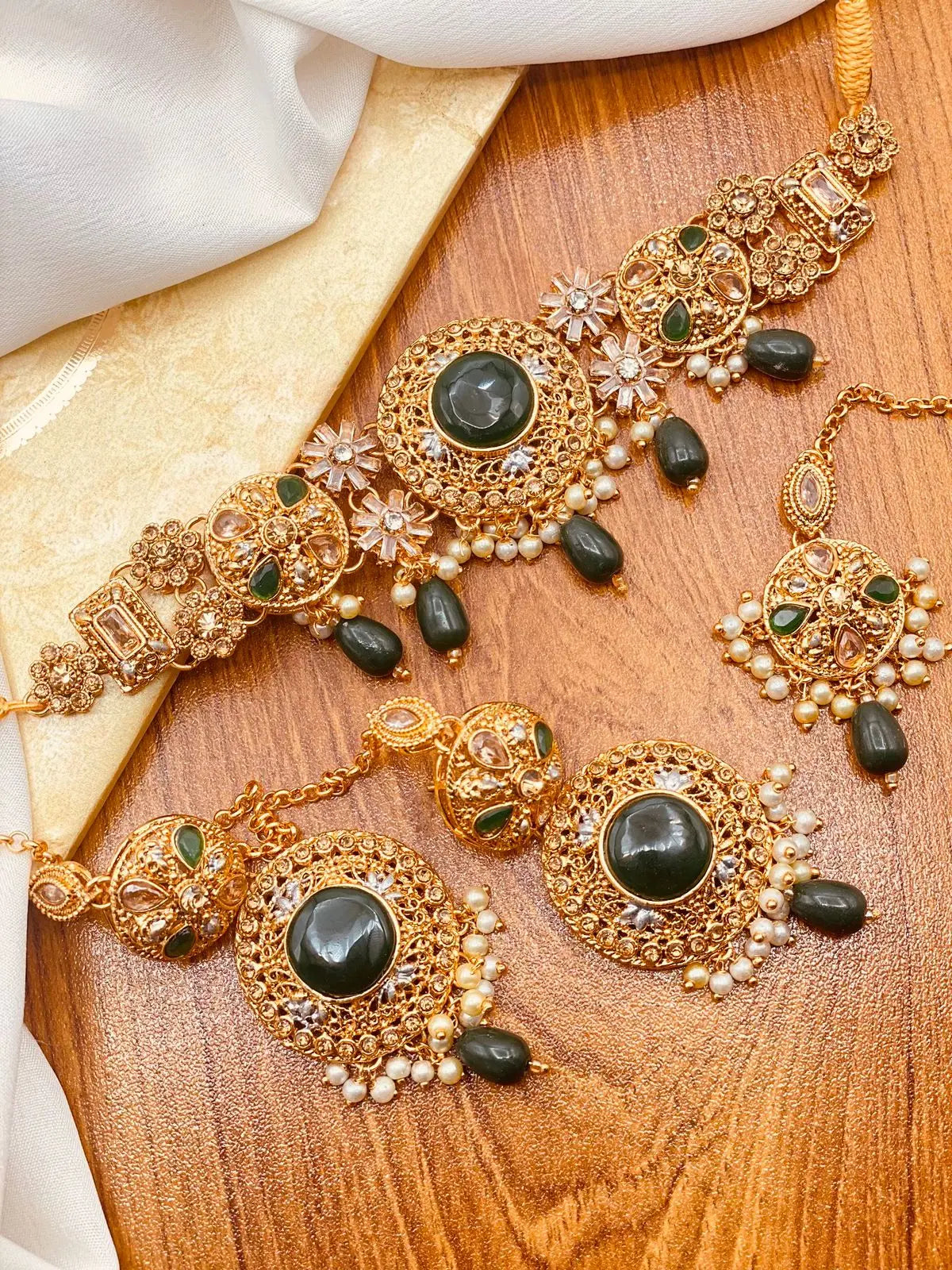 Egyptian Chokar Set NJ-1084 Nayab Jewellery