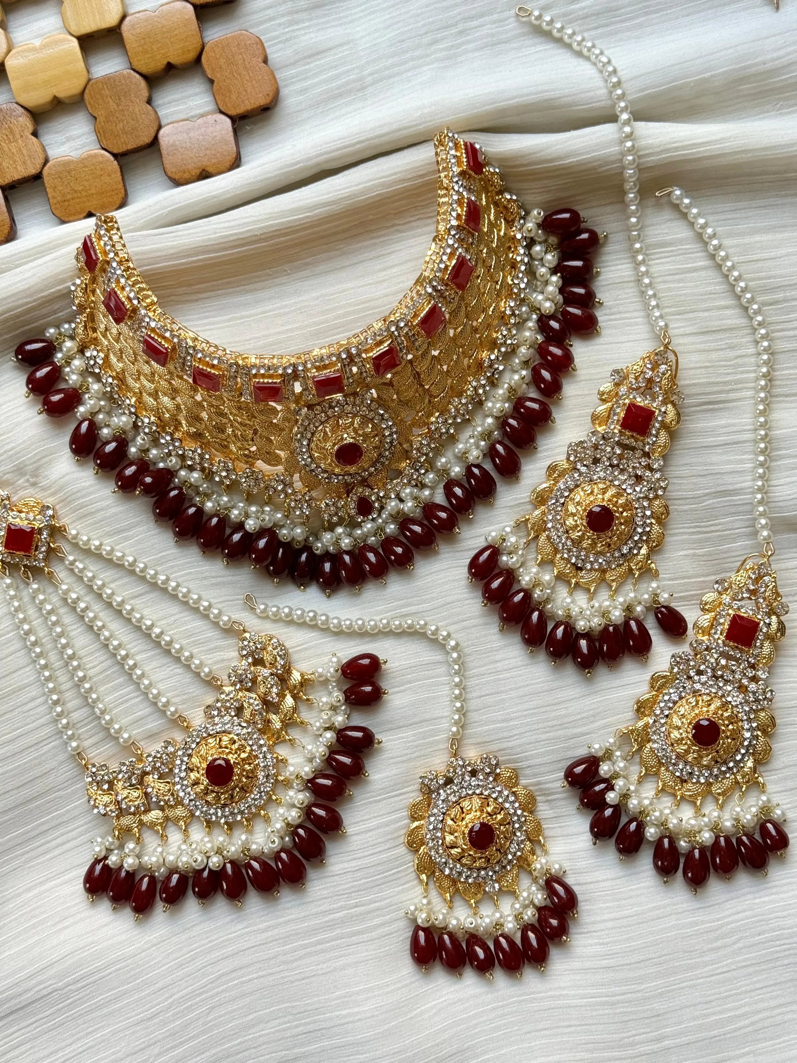 Gold plated Bridal Collar set NJ-1826-G Nayab Jewellery