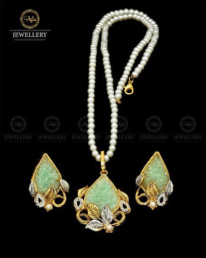 Hand made Crush Locket set NJ-1817 Nayab Jewellery