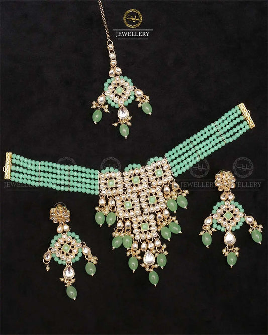 Indian kundan Jhalar Chokar set with Tika-2253-Golden Nayab Jewellery